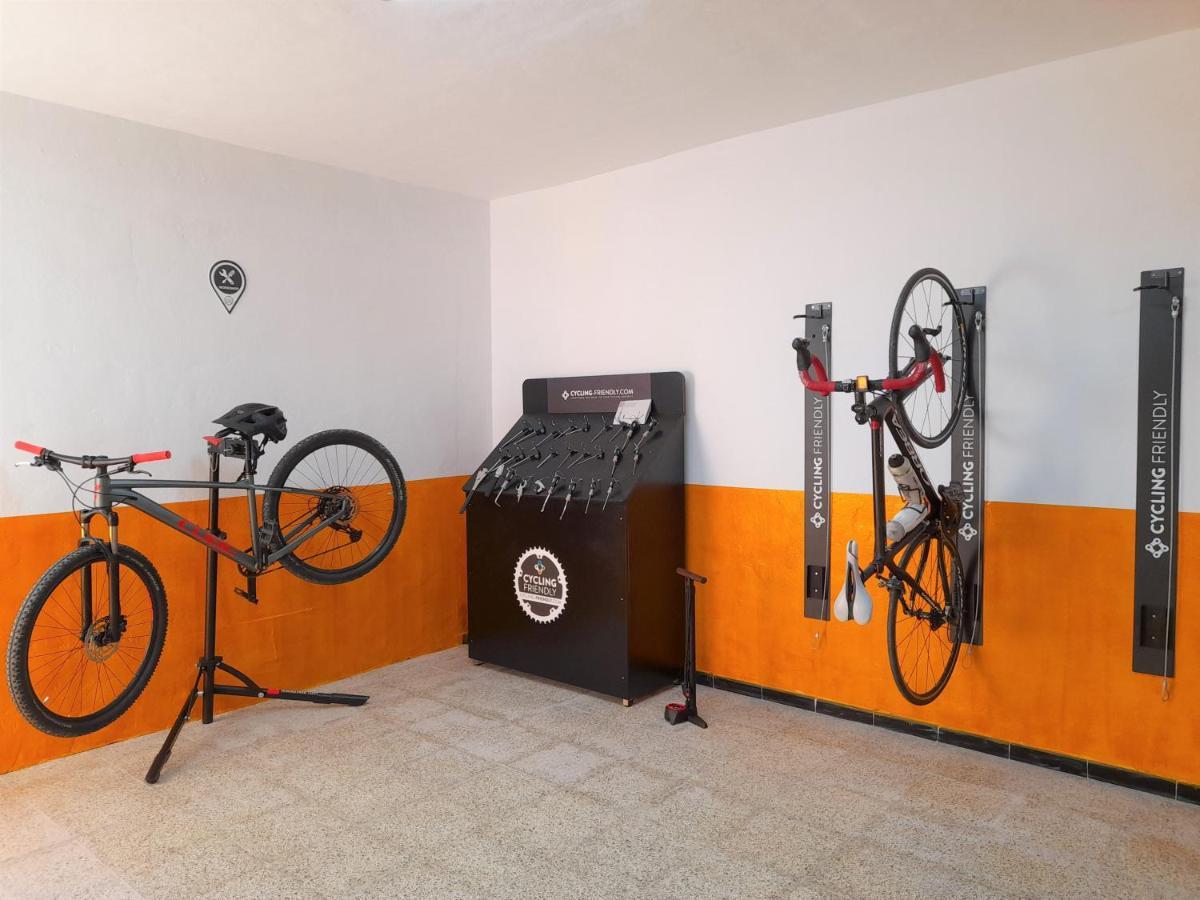 Hostal Doris Colònia de Sant Jordi Exterior foto