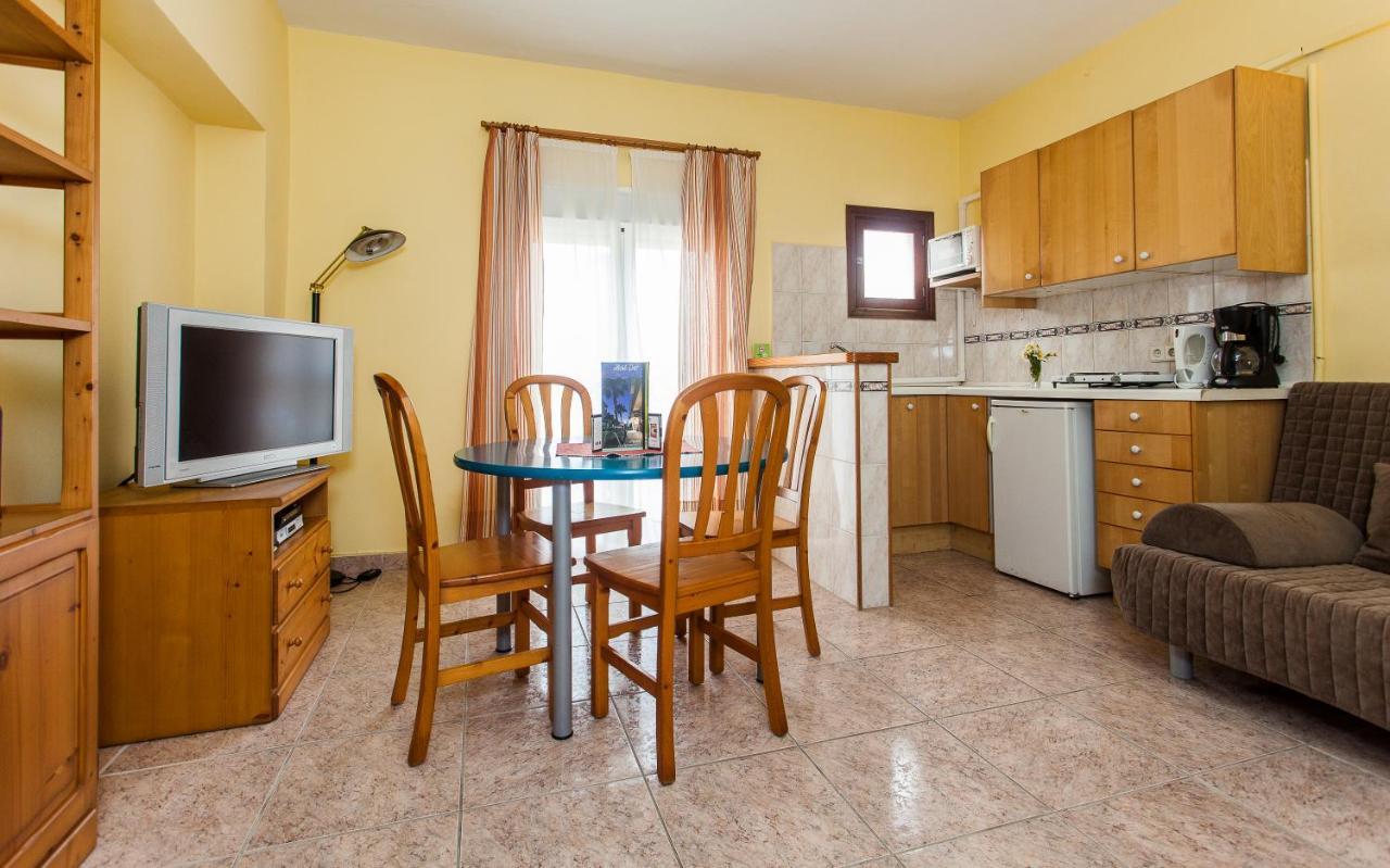 Hostal Doris Colònia de Sant Jordi Exterior foto
