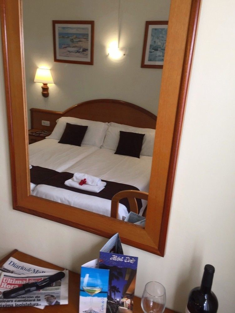 Hostal Doris Colònia de Sant Jordi Exterior foto